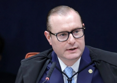 Golpe: Zanin vota e soma 2 votos para condenar núcleo de desinformação