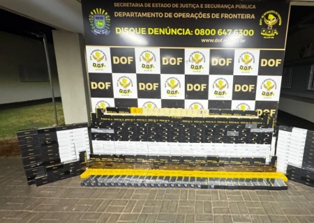 DOF apreende quase 500 celulares em compartimentos ocultos de carreta bitrem em Dourados
