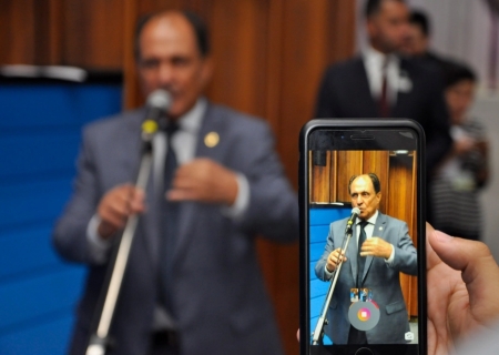 Zé Teixeira reivindica instalação de redutores de velocidade em Nova Andradina, Dourados e Campo Grande