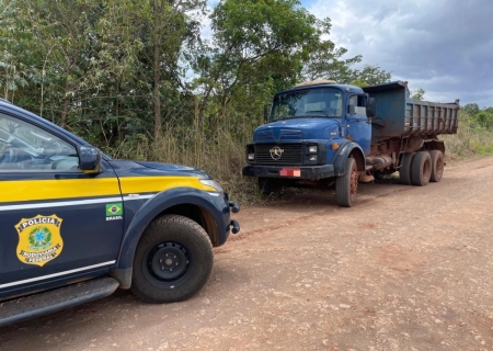 Ação conjunta entre Polícia Civil e PRF recupera caminhão furtado em Dourados
