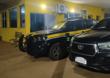 Hilux furtada em Minas Gerais é recuperada pela PRF em Três Lagoas