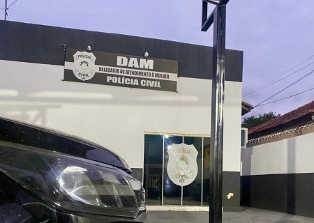 Homem é preso por tentativa de feminicídio em Aquidauana após atacar ex-companheira com tiros e agressões