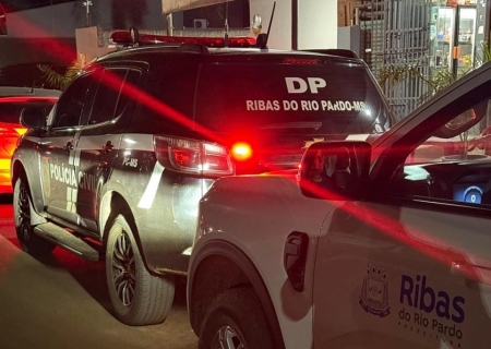Polícia Civil e Vigilância Sanitária realizam operação e apreendem bebidas irregulares em Ribas do Rio Pardo