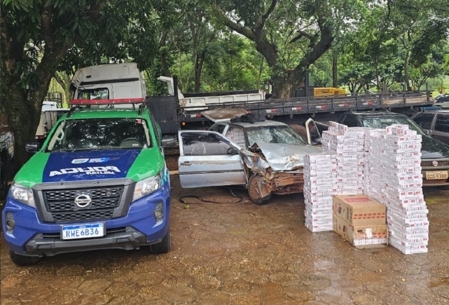 Homem é preso ao tentar “resgatar” carro carregado com cigarros contrabandeados em Dourados