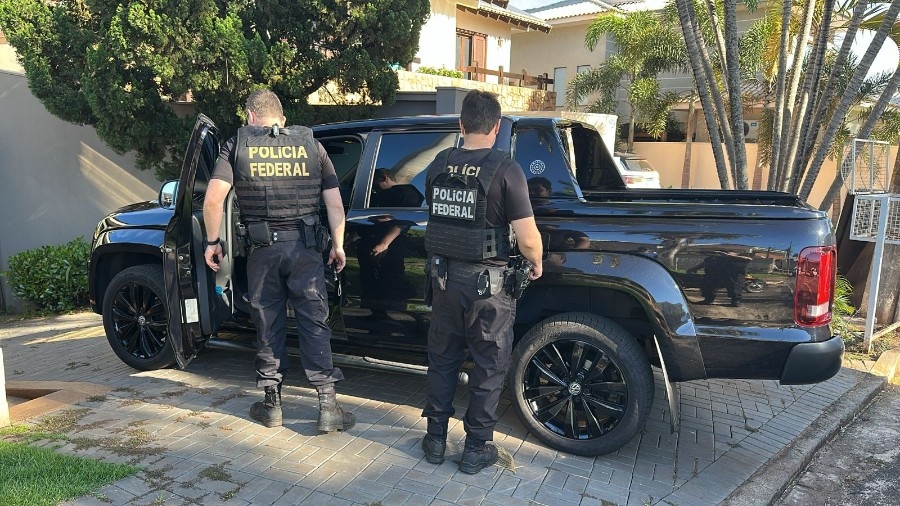 PF deflagra operação internacional contra máfia montenegrina envolvida no envio de cocaína à Europa