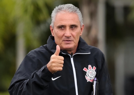 Tite anuncia retomada da carreira após pausa para cuidar da saúde mental