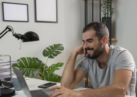 5 hábitos que aumentam o foco e reduzem o estresse no trabalho remoto