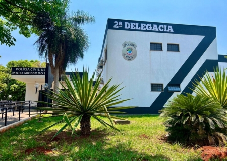 Polícia prende duas mulheres por integrarem associação criminosa de furtos com cartões de crédito na Capital