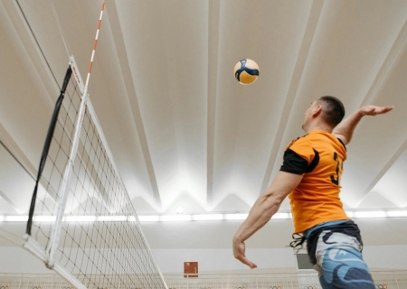 Competições de vôlei e futebol movimentam semana em Nova Andradina