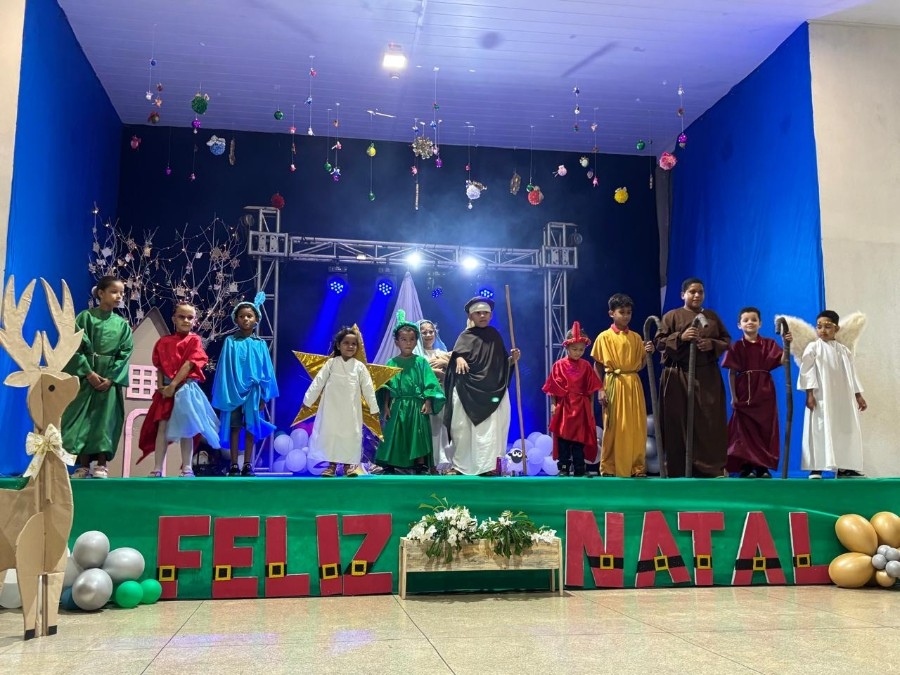 Dança, teatro e emoção marcam noite de apresentações do SCFV Crianças e Adolescentes