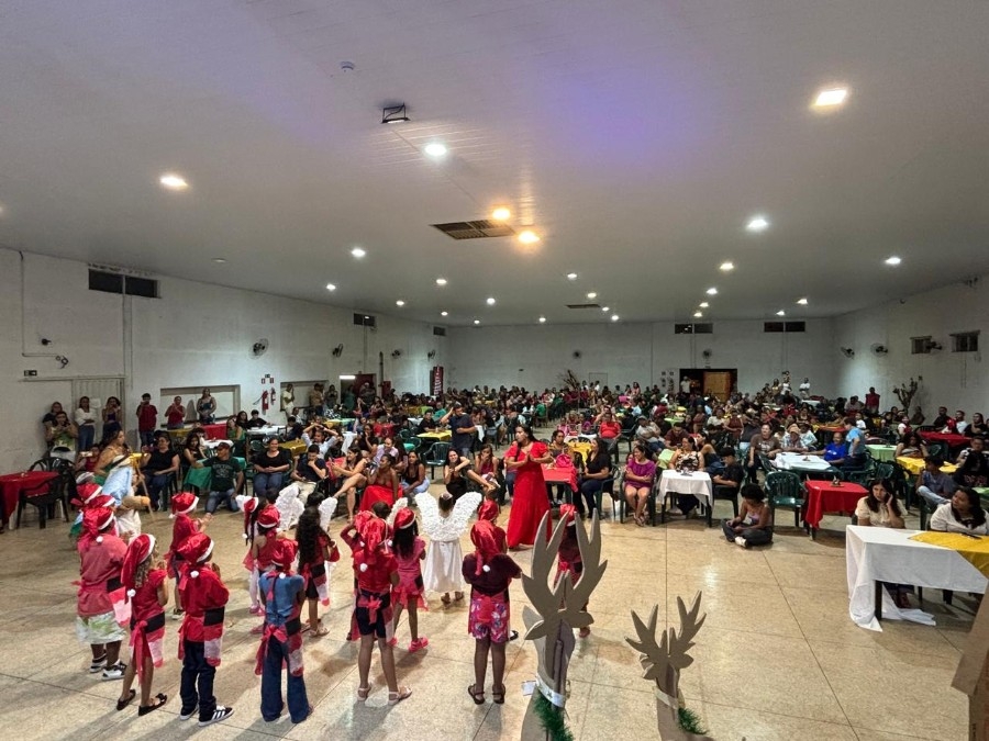 Dança, teatro e emoção marcam noite de apresentações do SCFV Crianças e Adolescentes