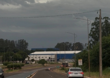 Tempo instável traz chuva intensa e risco de tempestades em todo Mato Grosso do Sul