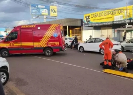 Motociclista morre após colisão envolvendo duas motos e caminhonete na Capital