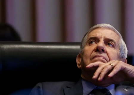 Moraes concede prisão domiciliar a general Augusto Heleno