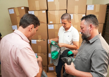 Antecipação na aquisição de uniformes garante alunos uniformizados no início das aulas em Nova Andradina