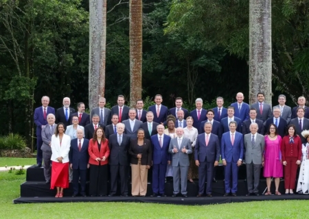 Em última reunião ministerial, Lula diz que 2026 será o ano da verdade