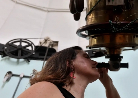 Produção científica brasileira volta a crescer em 2024, mas ainda está abaixo do pico histórico