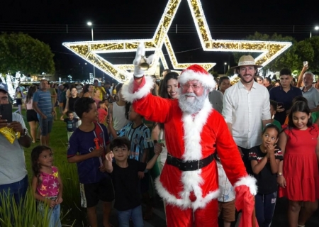 Batayporã terá decoração natalina com maria-fumaça, casinha do Papai Noel e outros encantos