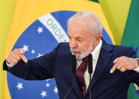 Lula defende investigação ampla em fraudes no INSS e diz que envolvidos “vão pagar o preço”