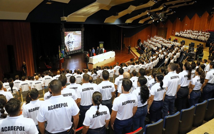 Governador participa da aula inaugural de 472 novos alunos da Polícia Civil de MS