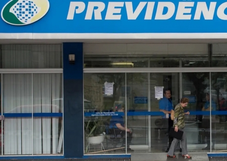 Agências do INSS abrem para atendimento extra neste sábado e domingo