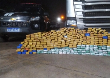 Força-tarefa apreende carreta carregada com drogas em Três Lagoas