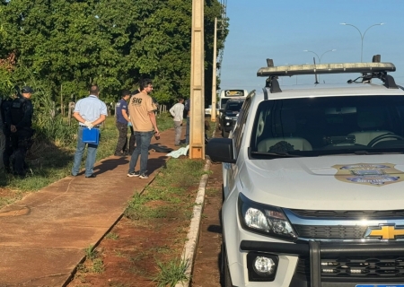 Motociclista morre após colidir contra poste no Jardim Universitário
