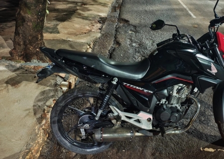 Adolescente é flagrada em direção perigosa e motocicleta é apreendida em Nova Andradina
