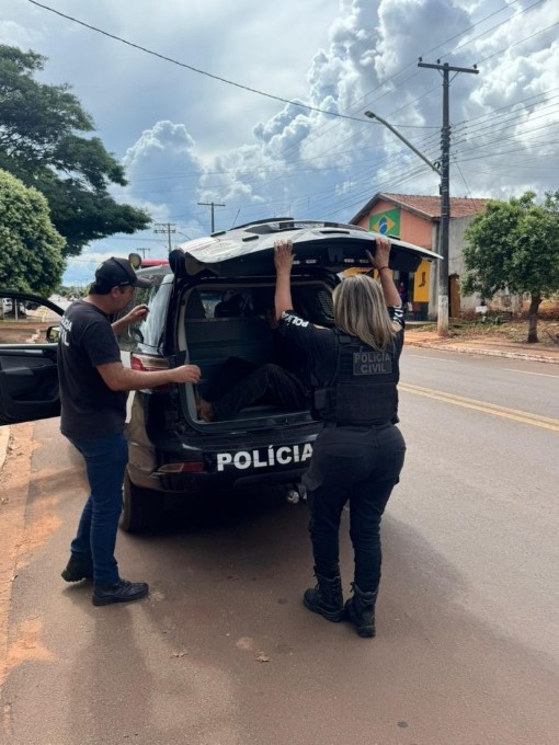 Polícia cumpre mandado e prende condenado a 9 anos por estupro na fronteira
