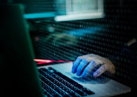 Mulher é presa por extorsão digital contra Procurador de Justiça de MS com fotos íntimas