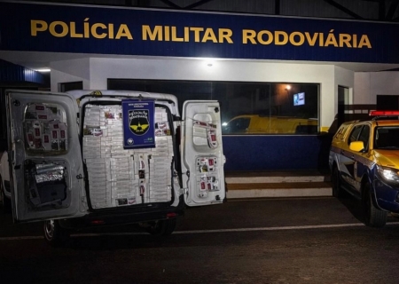 Contrabandista foge da PMR e abandona quase R$ 175 mil em cigarros em Angélica