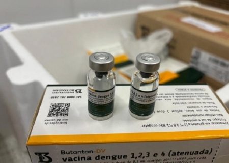 MS recebe 7,8 mil doses de vacina contra dengue para profissionais da Atenção Primária