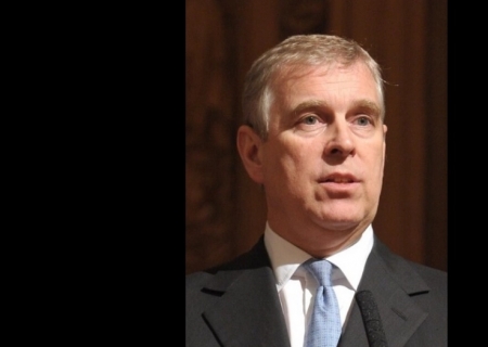 Caso Epstein: ex-príncipe Andrew é detido por suspeitas de má conduta