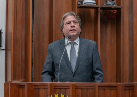 1ª pesquisa de 2026 coloca Caravina entre os três deputados mais bem avaliados do Estado