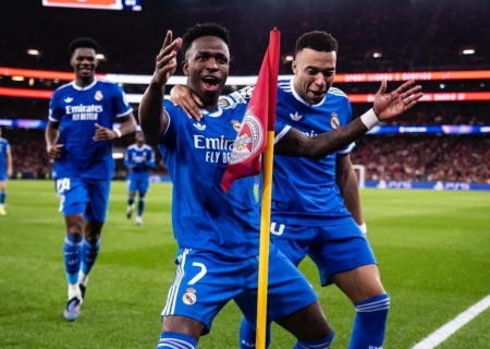 Vini Jr marca golaço e denuncia caso de racismo em Liga dos Campeões