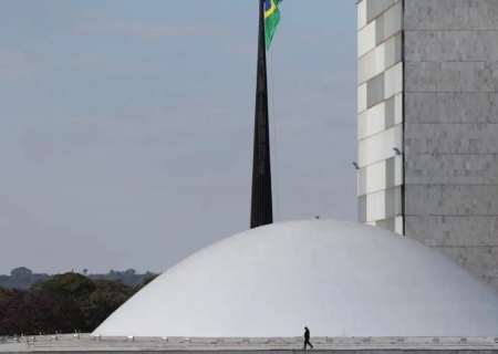 Estupro: Senado aprova vulnerabilidade absoluta para menor de 14 anos