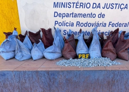 Polícia Rodoviária Federal apreende 625 kg de metal raro vindo da Bolívia