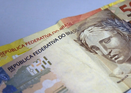 Brasil perde espaço no PIB global por entraves fiscais e na produtividade