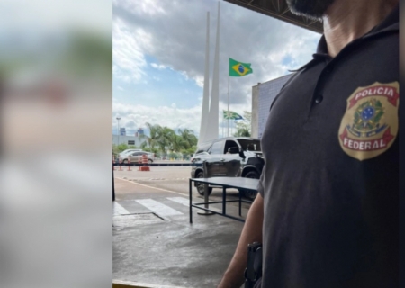 Polícia Federal prende três brasileiros foragidos no Paraguai