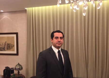 Juiz aposentado é condenado por esquema que desviou recursos públicos