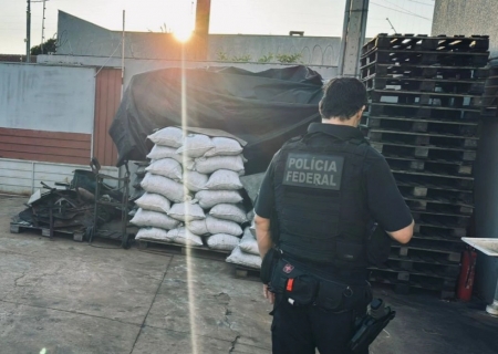 PF combate contrabando de dispositivos eletrônicos fumígenos em Campo Grande