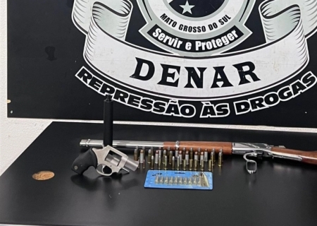 Suspeito de atuar como “batedor” foge de bloqueio, provoca acidente e acaba preso em Campo Grande