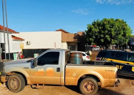 PRF recupera caminhonete da Prefeitura de Bataguassu após furto; veículo saiu de Nova Andradina