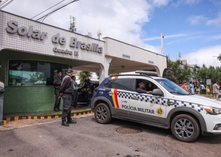Jair Bolsonaro tem alta hospitalar; ex-presidente já está em casa