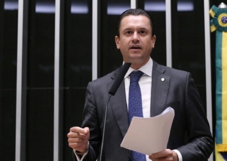 Câmara aprova projeto que cria crime específico para golpe do “falso advogado”