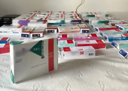 Polícia apreende 180 caixas de canetas emagrecedoras em depósito clandestino em São Paulo