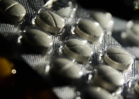 Câmara aprova regras para comercialização de remédios em supermercados