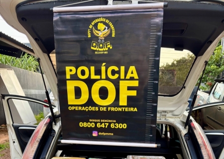 Mais de 50 kg de cocaína são encontrados pelo DOF em compartimento oculto de carro