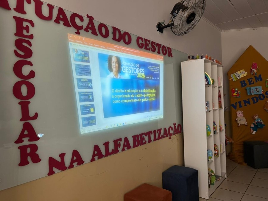 Taquarussu fortalece gestão escolar com formação voltada à alfabetização