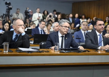Senadores entram com recurso contra relatório da CPI do Crime Organizado